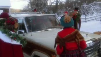 Carolers singing 'Jingle bells'